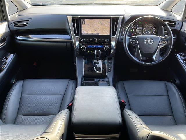 アルファードハイブリッド SR Cパッケージ 4WD 純正10.5型ナビ 13.3インチリアエンターテイメント JBLプレミアムサウンド パノラミックビューモニタ デジタルインナーミラー Pバックドア 合皮エアシート セーフティセンス モデリスタ(2枚目)