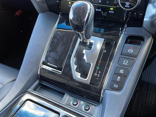 アルファードハイブリッド SR Cパッケージ 4WD 純正10.5型ナビ 13.3インチリアエンターテイメント JBLプレミアムサウンド パノラミックビューモニタ デジタルインナーミラー Pバックドア 合皮エアシート セーフティセンス モデリスタ(8枚目)