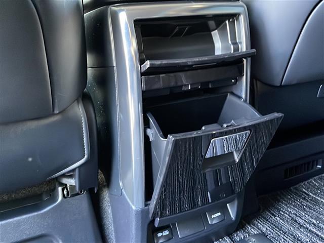 アルファードハイブリッド SR Cパッケージ 4WD 純正10.5型ナビ 13.3インチリアエンターテイメント JBLプレミアムサウンド パノラミックビューモニタ デジタルインナーミラー Pバックドア 合皮エアシート セーフティセンス モデリスタ(27枚目)