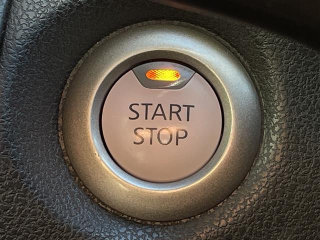 ノート ｅ－パワー　Ｘ　ワンオーナー　純正ＳＤナビ　フルセグ　アラウンドビューモニター　エマージェンシーブレーキ　レーンキープ　前後コーナーセンサー　ドアミラーヒーター　スマートルームミラー　ＬＥＤヘッドライト　フォグランプ（13枚目）