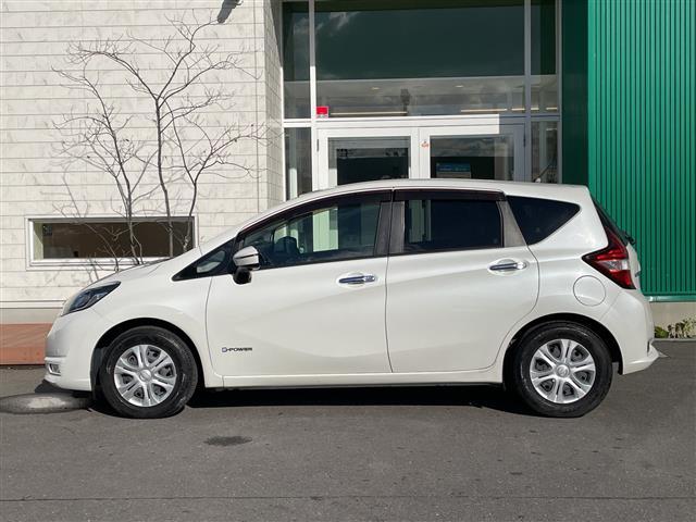 ノート ｅ－パワー　Ｘ　ワンオーナー　純正ＳＤナビ　フルセグ　アラウンドビューモニター　エマージェンシーブレーキ　レーンキープ　前後コーナーセンサー　ドアミラーヒーター　スマートルームミラー　ＬＥＤヘッドライト　フォグランプ（38枚目）