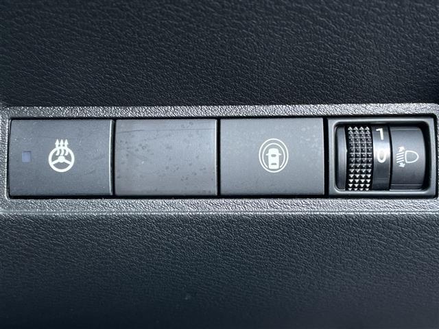 ノート Ｘ　ＦＯＵＲ　４ＷＤ　社外メモリナビ　ＥＴＣ　バックカメラ　ドライブレコーダー　エマージェンシーブレーキ　前席シートヒーター　オートライト　ハイビームアシスト　前後ソナー　プッシュスタート　スペアキー（11枚目）