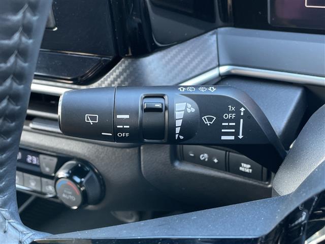 ノート Ｘ　ＦＯＵＲ　４ＷＤ　社外メモリナビ　ＥＴＣ　バックカメラ　ドライブレコーダー　エマージェンシーブレーキ　前席シートヒーター　オートライト　ハイビームアシスト　前後ソナー　プッシュスタート　スペアキー（16枚目）