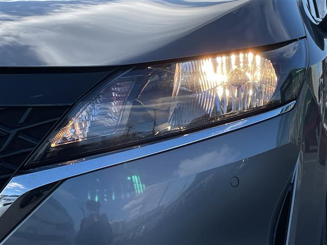 ノート Ｘ　ＦＯＵＲ　４ＷＤ　社外メモリナビ　ＥＴＣ　バックカメラ　ドライブレコーダー　エマージェンシーブレーキ　前席シートヒーター　オートライト　ハイビームアシスト　前後ソナー　プッシュスタート　スペアキー（40枚目）