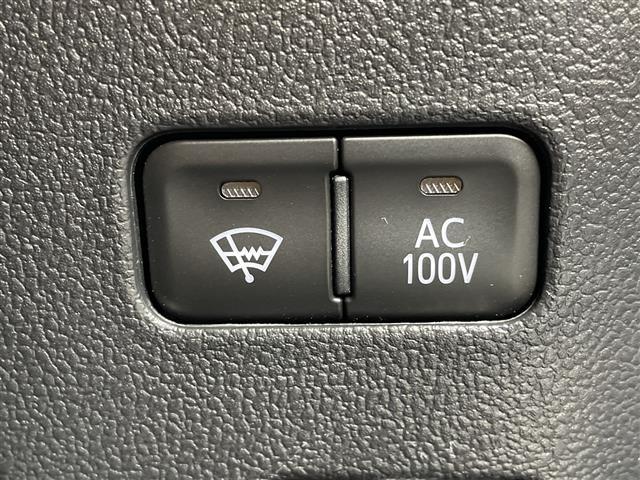 プリウス SセーフティプラスII 4WD 寒冷地仕様 純正9インチナビ フルセグ パノラミックビューモニター 純正エンスタ 衝突軽減ブレーキ 追従クルコン レーンキープ オートハイビーム LEDライト・フォグ 17AW TRDエアロ(9枚目)