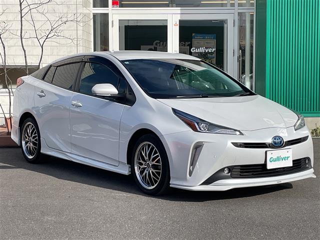 プリウス SセーフティプラスII 4WD 寒冷地仕様 純正9インチナビ フルセグ パノラミックビューモニター 純正エンスタ 衝突軽減ブレーキ 追従クルコン レーンキープ オートハイビーム LEDライト・フォグ 17AW TRDエアロ(31枚目)