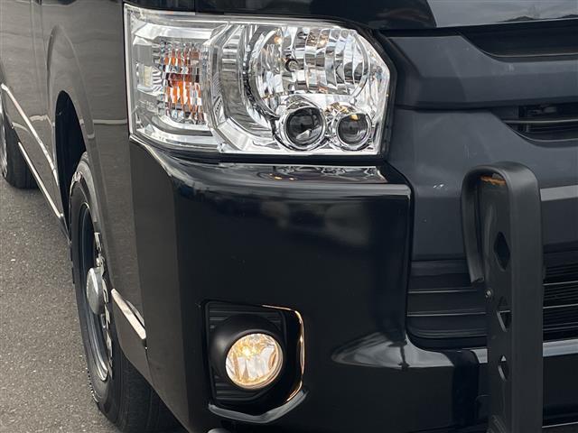 ハイエースバン スーパーGL 4WD 社外HDDナビ フルセグTV バックカメラ 後席モニター 両側スライドドアイージークローザー バンパーガード リアベッドキット LEDヘッドライト フォグランプ 社外ホイール(40枚目)