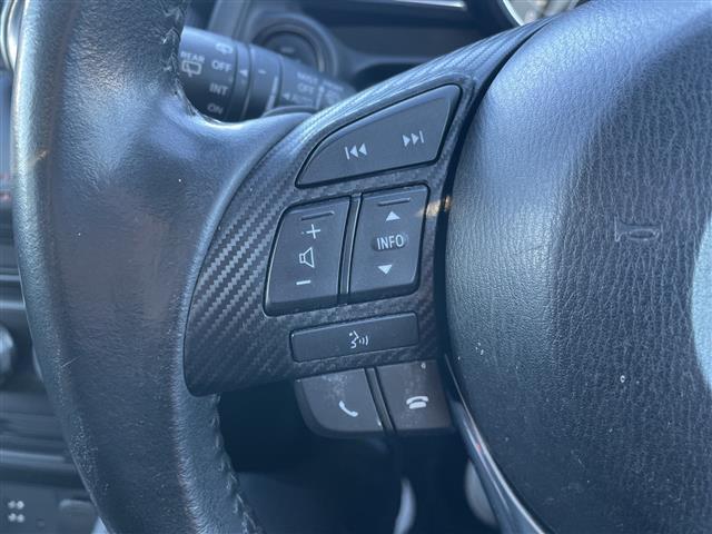 デミオ ＸＤツーリング　４ＷＤ　純正ＳＤナビＴＶ　ヘッドアップディスプレイ　衝突軽減ブレーキ　クルコン　パドルシフト　純正エンスタ　ＥＴＣ　ＬＥＤヘッドライト　フォグランプ　純正１６インチＡＷ　プッシュスタート　スマートキー（15枚目）