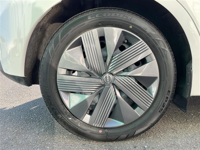 ノート X FOUR 4WD 純正9型Dオーディオ バックカメラ 前方ドラレコ エマージェンシーブレーキ 前席シートヒーター レーンキープアシスト ハイビームアシスト ステアリングヒーター ETC 前後ソナー インテリキー(41枚目)