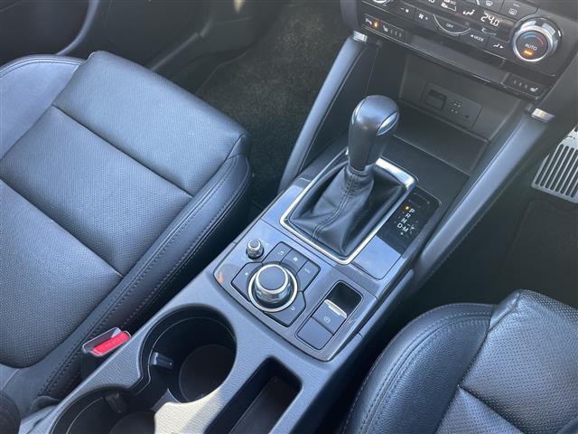 ＣＸ－５ ＸＤ　Ｌパッケージ　４ＷＤ　純正ＳＤナビＴＶ　バックカメラ　ＢＯＳＥサウンドシステム　本革シート　前席パワーシート・シートヒーター　衝突軽減ブレーキ　追従クルコン　レーンアシスト　ＥＴＣ　ＬＥＤライト　純正１９インチＡＷ（8枚目）