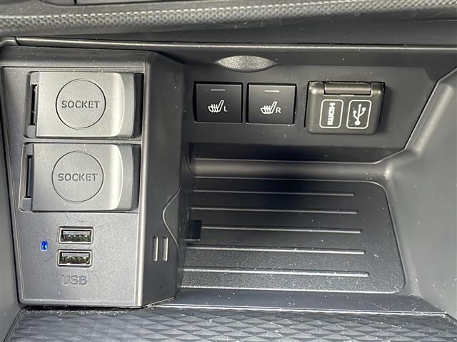 ライズ Ｇ　４ＷＤ　ワンオーナー　寒冷地仕様　純正９型Ｄオーディオ　バックカメラ　スマアシ　衝突回避支援　車線逸脱抑制　コーナーセンサー　オートハイビーム　前後ドラレコ　前席シートヒーター　ＬＥＤライト（7枚目）