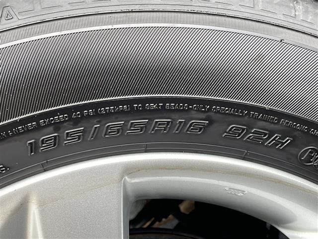 ライズ Ｇ　４ＷＤ　ワンオーナー　寒冷地仕様　純正９型Ｄオーディオ　バックカメラ　スマアシ　衝突回避支援　車線逸脱抑制　コーナーセンサー　オートハイビーム　前後ドラレコ　前席シートヒーター　ＬＥＤライト（42枚目）