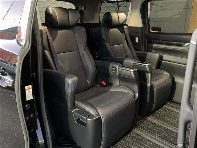 ヴェルファイア 2.5Z Gエディション BIGX11型ナビ 12.8型後席モニター ツインムーンルーフ 黒革シート エアシート・ヒーター 両側パワースライドドア パワーバックドア セーフティセンス ステアリングヒーター AC100V100W(25枚目)