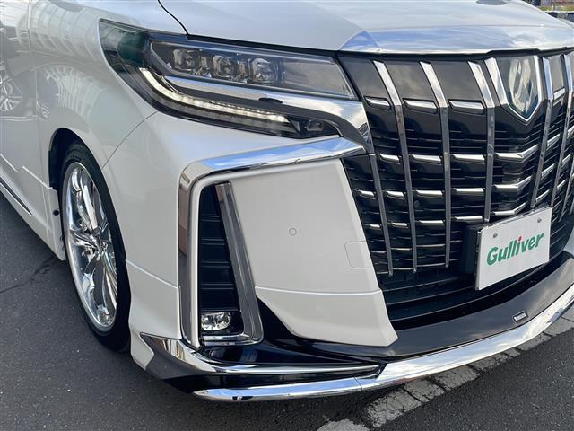 アルファードハイブリッド SR Cパッケージ 4WD 純正9インチDAナビ フルセグ 純正12.1インチフリップダウンモニター 黒革エアシート 両側電動ドア パワーバックドア セーフティセンス 社外車高調 社外20インチアルミ モデリスタエアロ(39枚目)