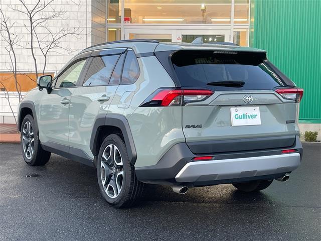 RAV4 アドベンチャー 4WD 純正9インチナビ フルセグ Bカメラ 合皮スポーツシート デジタルインナーミラー おくだけ充電 セーフティセンス 衝突軽減ブレーキ 追従クルコン オートハイビーム LEDライト 夏冬タイヤ有(35枚目)