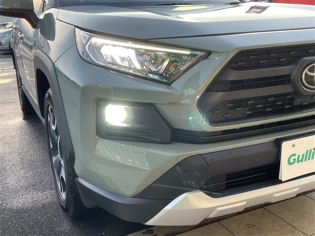 RAV4 アドベンチャー 4WD 純正9インチナビ フルセグ Bカメラ 合皮スポーツシート デジタルインナーミラー おくだけ充電 セーフティセンス 衝突軽減ブレーキ 追従クルコン オートハイビーム LEDライト 夏冬タイヤ有(38枚目)