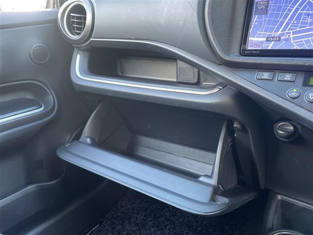 アクア Gブラックソフトレザーセレクション 純正ナビ フルセグ バックカメラ CD・DVD・Bluetooth 合皮シート 前後ドライブレコーダー スマートキー プッシュスタート オートライト ETC 純正アンダーエアロ(18枚目)