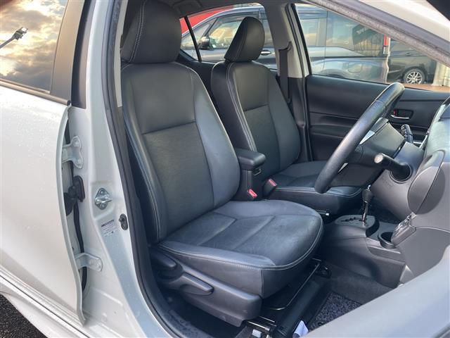 アクア Gブラックソフトレザーセレクション 純正ナビ フルセグ バックカメラ CD・DVD・Bluetooth 合皮シート 前後ドライブレコーダー スマートキー プッシュスタート オートライト ETC 純正アンダーエアロ(23枚目)