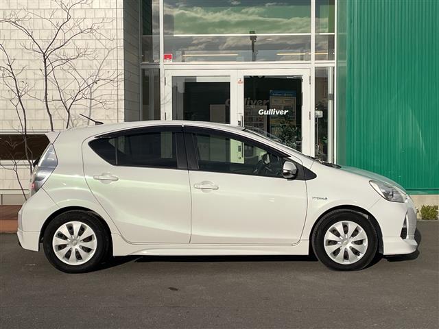 アクア Gブラックソフトレザーセレクション 純正ナビ フルセグ バックカメラ CD・DVD・Bluetooth 合皮シート 前後ドライブレコーダー スマートキー プッシュスタート オートライト ETC 純正アンダーエアロ(39枚目)