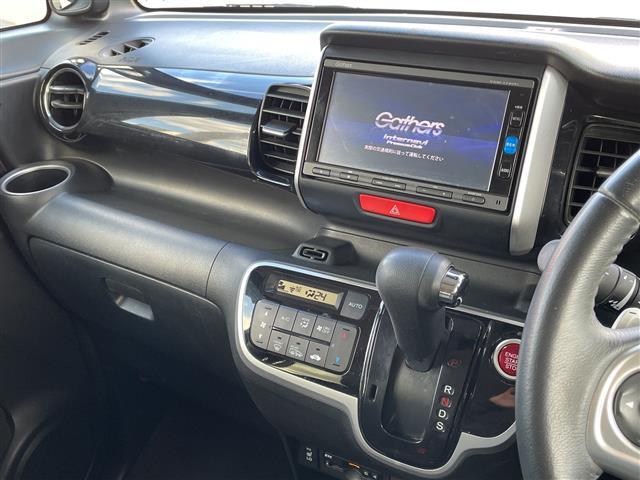 N-BOXカスタム G ターボSSブラックスタイルパッケージ 4WD ターボ 純正メモリナビ フルセグ バックカメラ 両側電動 前席シートヒーター クルコン パドルシフト 衝突軽減ブレーキ シートバックテーブル リアシートスライド HIDライト LEDフォグ(3枚目)