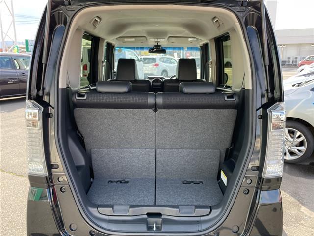 N-BOXカスタム G ターボSSブラックスタイルパッケージ 4WD ターボ 純正メモリナビ フルセグ バックカメラ 両側電動 前席シートヒーター クルコン パドルシフト 衝突軽減ブレーキ シートバックテーブル リアシートスライド HIDライト LEDフォグ(28枚目)