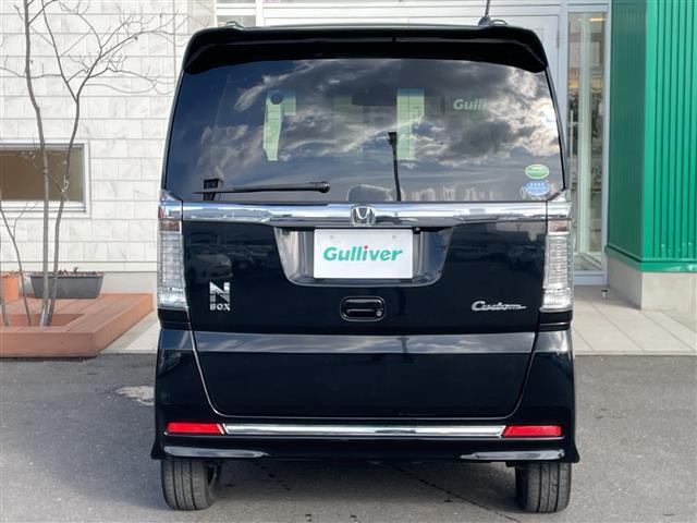 N-BOXカスタム G ターボSSブラックスタイルパッケージ 4WD ターボ 純正メモリナビ フルセグ バックカメラ 両側電動 前席シートヒーター クルコン パドルシフト 衝突軽減ブレーキ シートバックテーブル リアシートスライド HIDライト LEDフォグ(36枚目)