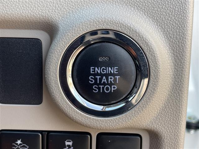 パッソ Ｘ　Ｓ　４ＷＤ　社外ナビＴＶ　ＢＴ　スマアシＩＩＩ　衝突回避支援ブレーキ　車線逸脱警報　前後誤発進抑制　オートハイビーム　前後ソナー　ＥＴＣ　オートライト　プッシュスタート　スマートキー　純正１４インチＳＷ（8枚目）