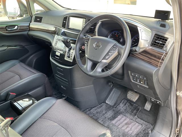 エルグランド 250ハイウェイスターS 4WD 社外SDナビ フルセグTV バックカメラ 両側パワースライドドア 合皮コンビシート 衝突軽減ブレーキ 追従クルーズコントロール 車線逸脱警報 前後ソナー 前方ドラレコ ETC LEDライト(20枚目)