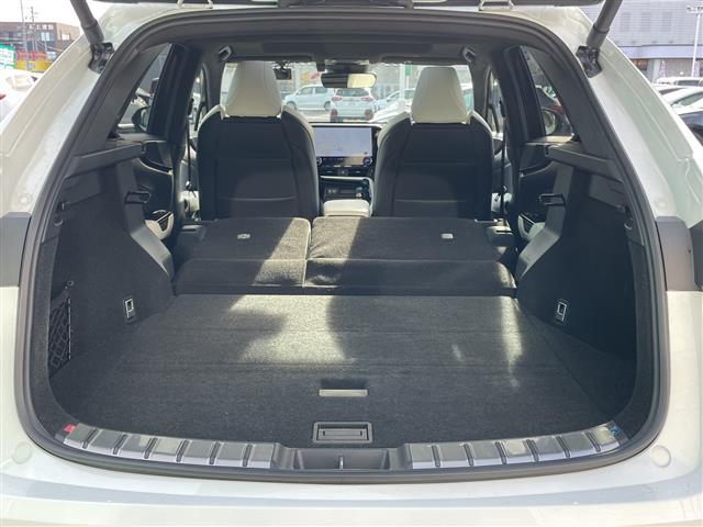 ＮＸ ＮＸ３５０ｈ　Ｆスポーツ　４ＷＤ　純正１４インチＤＡナビ　フルセグ　パノラミックビューモニター　ムーンルーフ　レクサスチームメイト　アドバンストパーク　革エアシート　ヘッドアップディスプレイ　３眼ＬＥＤヘッドライト　純２０ＡＷ（29枚目）