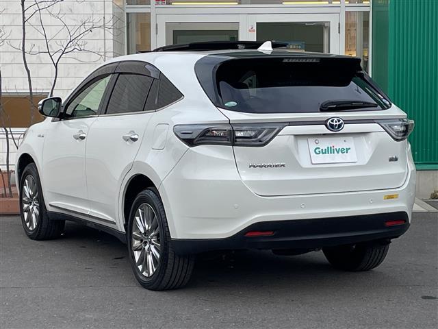 ハリアーハイブリッド プレミアム　アドバンスドパッケージ　４ＷＤ　メーカーナビ　ＪＢＬサウンド　フルセグ　パノラミックビューモニター　ムーンルーフ　ハーフレザーシート　パワーバックドア　衝突軽減ブレーキ　追従クルコン　レーンキープ　ＬＥＤライト　純正１８ＡＷ（37枚目）