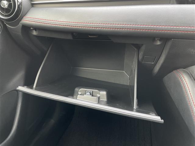 デミオ ＸＤツーリング　４ＷＤ　セーフティパッケージ　純正ＳＤナビ　フルセグ　バックカメラ　ヘッドアップディスプレイ　衝突軽減ブレーキ　クルコン　ハイビームコントロール　ブラインドスポットＭ　前後ドラレコ　ＬＥＤヘッドライト（24枚目）