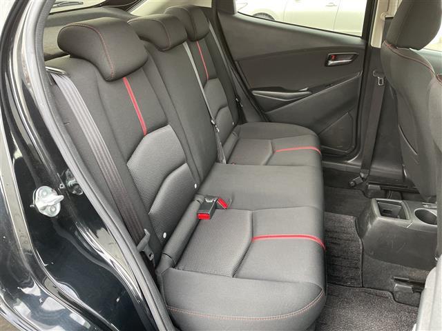 デミオ ＸＤツーリング　４ＷＤ　セーフティパッケージ　純正ＳＤナビ　フルセグ　バックカメラ　ヘッドアップディスプレイ　衝突軽減ブレーキ　クルコン　ハイビームコントロール　ブラインドスポットＭ　前後ドラレコ　ＬＥＤヘッドライト（27枚目）