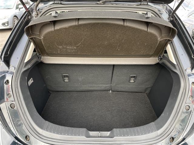 デミオ ＸＤツーリング　４ＷＤ　セーフティパッケージ　純正ＳＤナビ　フルセグ　バックカメラ　ヘッドアップディスプレイ　衝突軽減ブレーキ　クルコン　ハイビームコントロール　ブラインドスポットＭ　前後ドラレコ　ＬＥＤヘッドライト（29枚目）