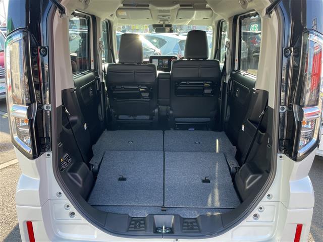 スペーシアカスタム ハイブリッドＸＳ　４ＷＤ　純正９型ナビ　全方位モニター　セーフティサポート　両側パワースライドドア　ヘッドアップディスプレイ　合皮コンビシート　前シートヒーター　ステアリングヒーター　ＬＥＤライト・フォグ　純正１５ＡＷ（31枚目）