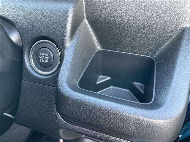 ワゴンＲ ＦＸ　４ＷＤ　セーフティサポート　ワンオーナー　社外オーディオ　前席シートヒーター　デュアルカメラブレーキサポート　車線逸脱警報機能　リアパーキングセンサー　ハイビームアシスト　プッシュスタート　純正マット（9枚目）