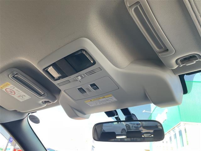 フォレスター ２．０ＸＴ　アイサイト　アドバンスドセイフティＰＫＧ　４ＷＤ　社外ＳＤナビ　フルセグ　Ｂカメラ　パワーバックドア　合皮コンビシート　前席パワーシート　前後席シートヒーター　アイサイトｖｅｒ．３　ＬＥＤライト・フォグ　車高調（13枚目）