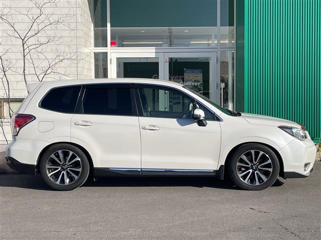 フォレスター ２．０ＸＴ　アイサイト　アドバンスドセイフティＰＫＧ　４ＷＤ　社外ＳＤナビ　フルセグ　Ｂカメラ　パワーバックドア　合皮コンビシート　前席パワーシート　前後席シートヒーター　アイサイトｖｅｒ．３　ＬＥＤライト・フォグ　車高調（38枚目）