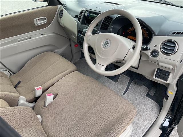 パレット リミテッドＩＩ　４ＷＤ　社外オーディオ　両側パワースライドドア　運転席シートヒーター　エンジンスターター　スマートキー　プッシュスタート　ＨＩＤヘッドライト　オートライト　純正フロアマット　スタッドレスタイヤ（15枚目）