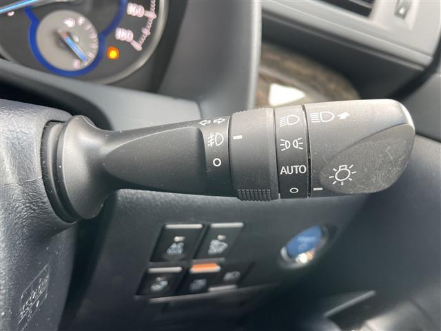 ヴェルファイアハイブリッド ＺＲ　Ｇエディション　４ＷＤ　９．２型ナビ　ＪＢＬサウンド　リアエンターテイメント　１２．１型後席モニター　ツインムーンルーフ　黒革シート　パワーバックドア　衝突軽減ブレーキ　追従クルコン　Ａハイビーム　モデリスタエアロ（18枚目）