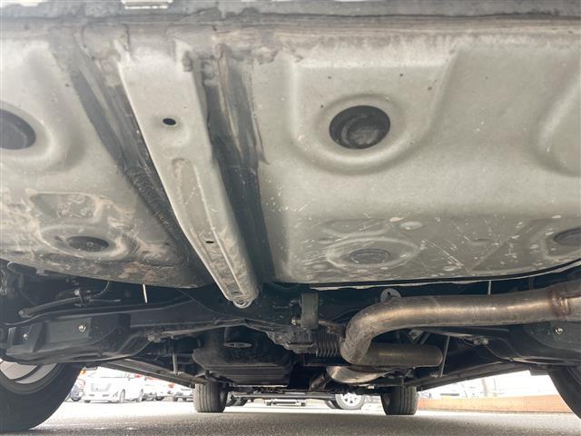 ヴェルファイアハイブリッド ＺＲ　Ｇエディション　４ＷＤ　９．２型ナビ　ＪＢＬサウンド　リアエンターテイメント　１２．１型後席モニター　ツインムーンルーフ　黒革シート　パワーバックドア　衝突軽減ブレーキ　追従クルコン　Ａハイビーム　モデリスタエアロ（43枚目）