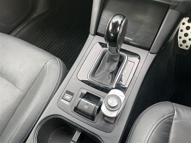 �K���X�R�[�e�B���O�A�i�r�Q�[�V�����A�d�s�b�ȂǁA���̑��̃p�[�c�̎��t�������ς���̂����k�������Ă���܂��I�I�N���}�̂��Ɖ��ł����C�����������I