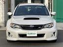 WRX STi 4WD ターボ 社外オーディオ ETC 前後ドライブレコーダー ハーフレザーシート 運転席パワーシート HIDライト フォグ プッシュスタート スマートキー 純正フロアマット OP純正18インチAW(30枚目)