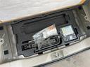 リミテッドＩＩ　４ＷＤ　社外オーディオ　両側パワースライドドア　運転席シートヒーター　エンジンスターター　スマートキー　プッシュスタート　ＨＩＤヘッドライト　オートライト　純正フロアマット　スタッドレスタイヤ（30枚目）