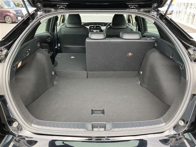 プリウス Ｓツーリングセレクション　ワンオーナー　純正ナビ（ＦＭ／ＡＭ／ＢＴ／フルセグ）　モデリスタエアロ　シートヒーター　ドライブレコーダー前後　パラノマモニター　ＬＥＤヘッドライト　コーナーセンサー　レーダークルーズコントロール（35枚目）