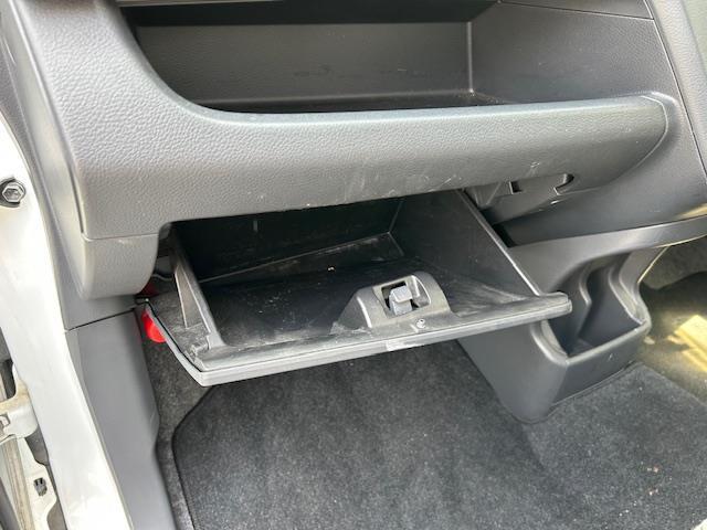 ワゴンＲ ＦＸ　社外オーディオ（ＦＭ／ＡＭ／ＣＤ／ＡＵＸ）　リモコンキー　スペアキー　オートエアコン　アイドリングストップ　ライトレベライザー　ドアバイザー　ＡＢＳ（16枚目）