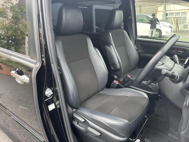 ノア Si ダブルバイビーII ワンオーナー 純正ナビ 両側パワースライドドア ETC クルーズコントロール フリップダウンモニター 前後ドライブレコーダー コーナーセンサー前後 Bカメラ オートマチックハイビーム オートライト(24枚目)