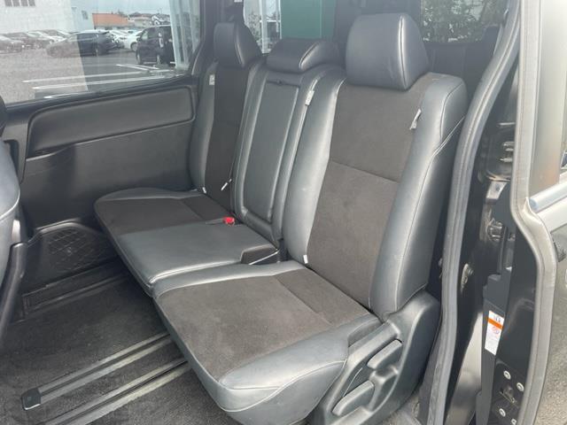 ノア Si ダブルバイビーII ワンオーナー 純正ナビ 両側パワースライドドア ETC クルーズコントロール フリップダウンモニター 前後ドライブレコーダー コーナーセンサー前後 Bカメラ オートマチックハイビーム オートライト(27枚目)