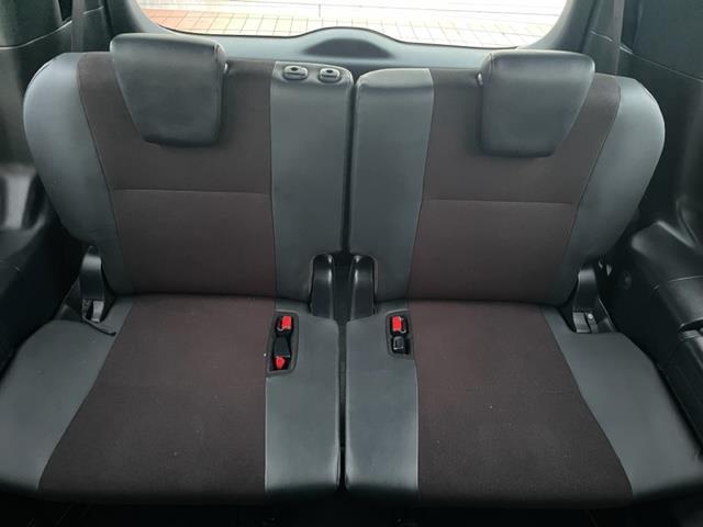 ノア Si ダブルバイビーII ワンオーナー 純正ナビ 両側パワースライドドア ETC クルーズコントロール フリップダウンモニター 前後ドライブレコーダー コーナーセンサー前後 Bカメラ オートマチックハイビーム オートライト(28枚目)