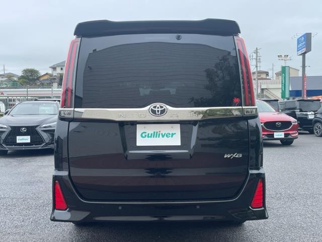 ノア Si ダブルバイビーII ワンオーナー 純正ナビ 両側パワースライドドア ETC クルーズコントロール フリップダウンモニター 前後ドライブレコーダー コーナーセンサー前後 Bカメラ オートマチックハイビーム オートライト(31枚目)