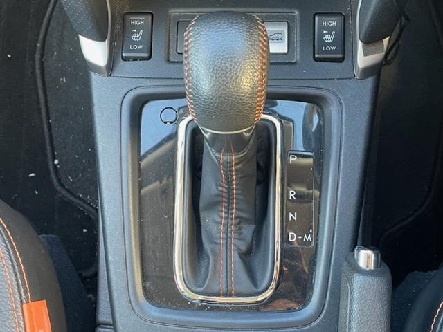 フォレスター X-ブレイク 純正ナビ バックカメラ コーナーセンサー前後 ルーフレール 4WD LEDヘッドライト クルーズコントロール パドルシフト パワーシート スマートキー ハーフレザーシート シートヒーター 純正AW(8枚目)